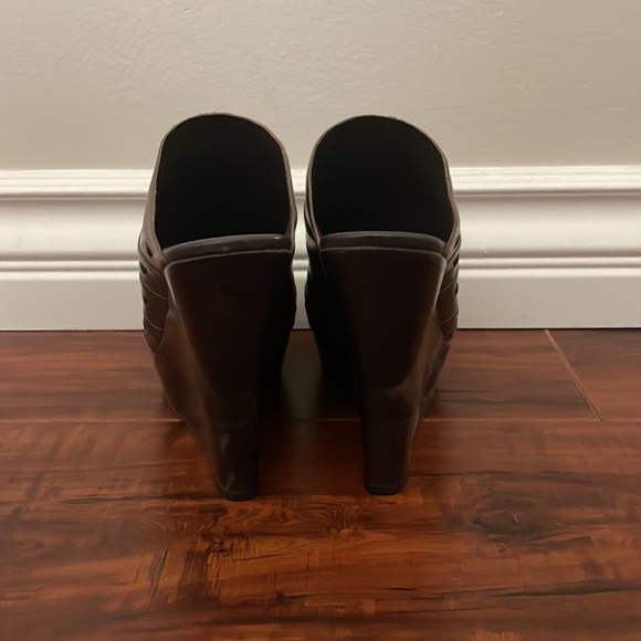 Diane von Furstenberg Wedge Clogs - Picture 3 of 4